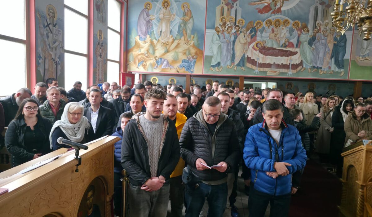 6abc24cd-a53f-43c4-b391-d5ae15b02bb1