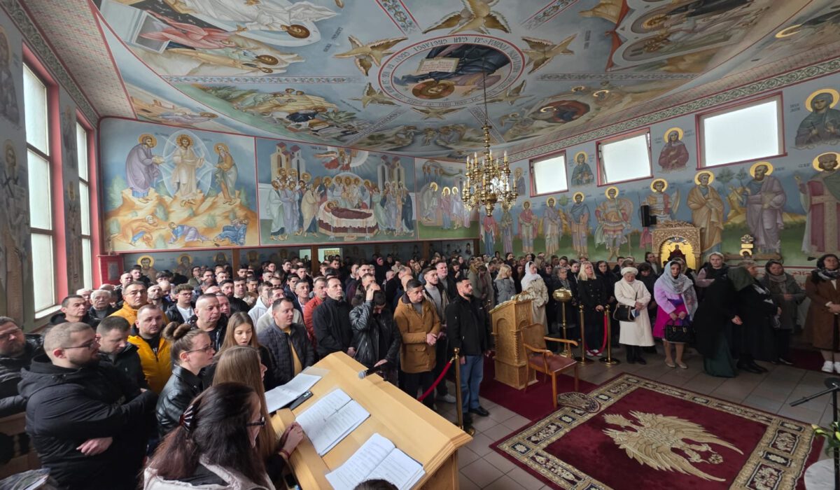 9e64fb22-690e-4a4f-a95d-31de8aad1ef7