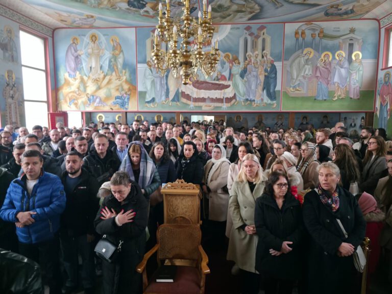 Read more about the article Недеља Православља у Улму – Завршен фрескопис у улмском храму