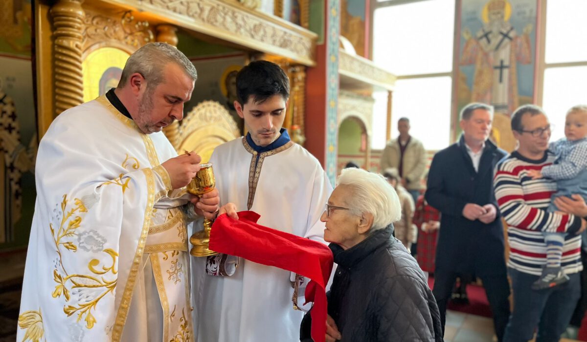 8bc5e910-9d9f-415b-a7c9-bbd05467470a