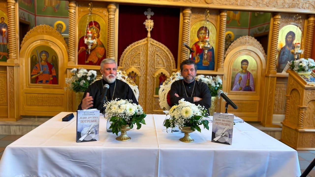 Read more about the article Промоција књиге Митрополита Григорија ,,Једни другима потребни“ у Улму